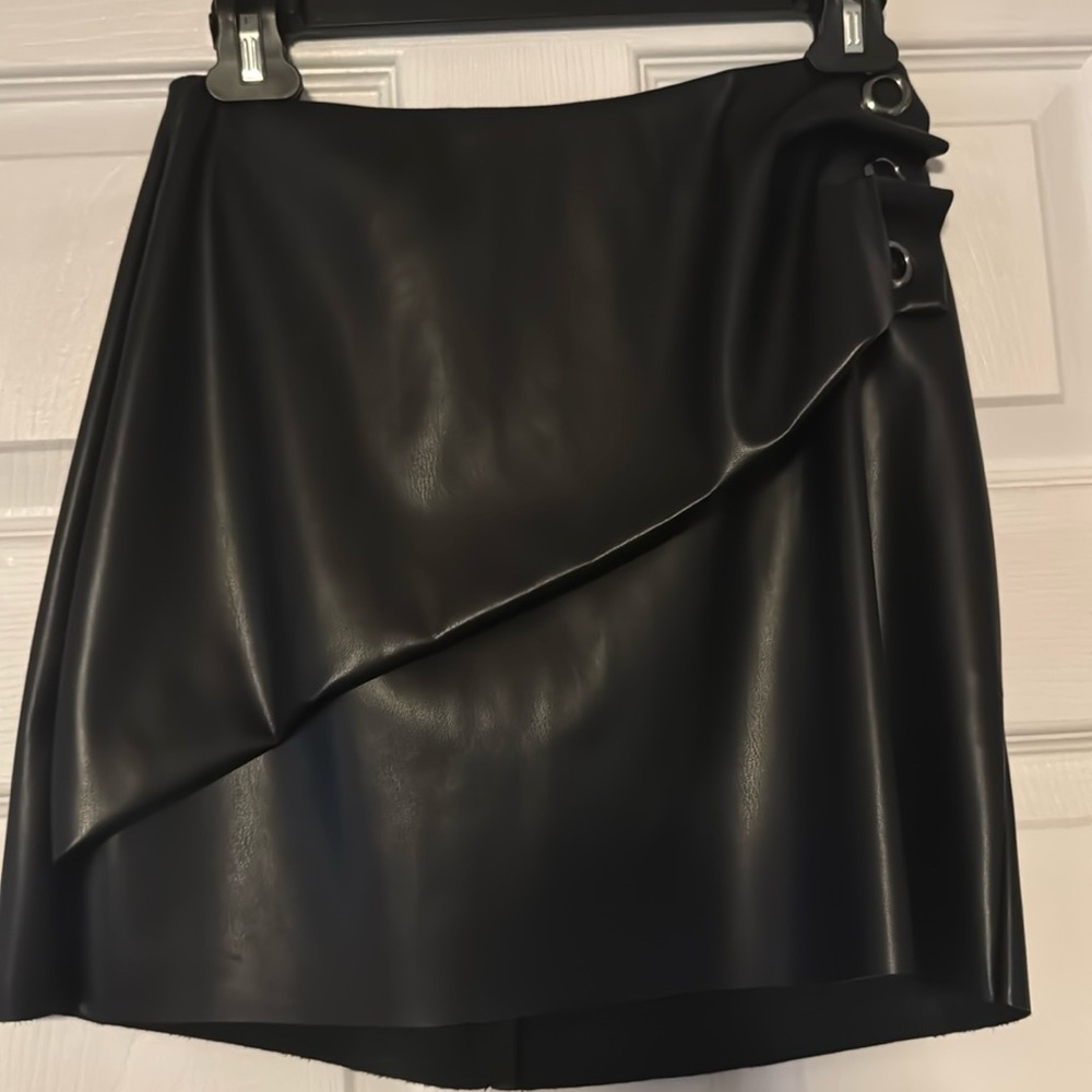 NWOT Women’s Barlll Skirt